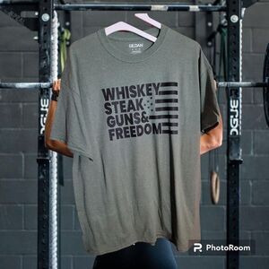 Whiskey Steak Guns & Freedom‎ Custom Hunter Green Size XL
